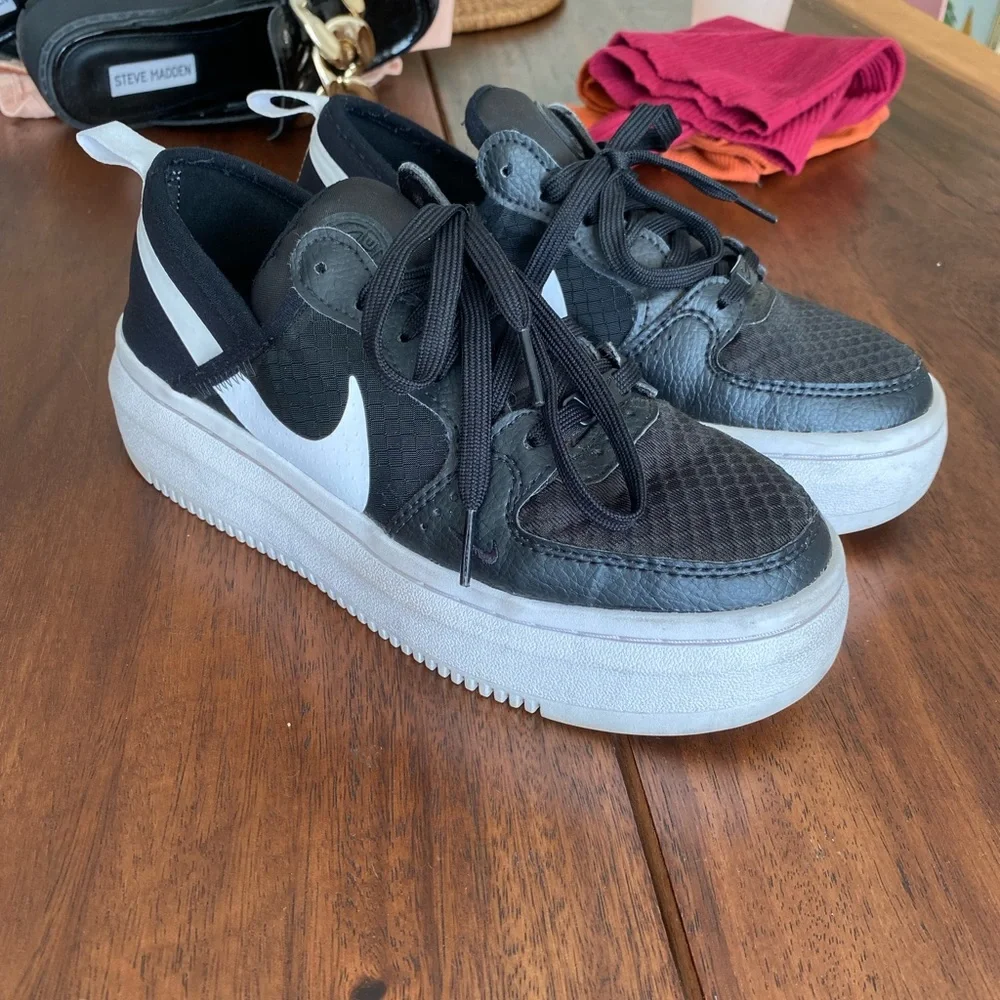 Women's Nike Court Vision Alta Leather Platform Sneakers - Picture 3 of 8